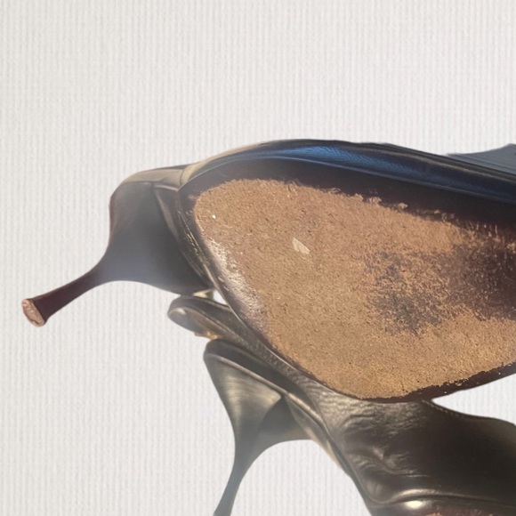 AUTHENTIC GORGEOUS PRADA CHOCOLATE LEATHER SLING BACK PUMPS SZ 38 - Picture 5 of 9